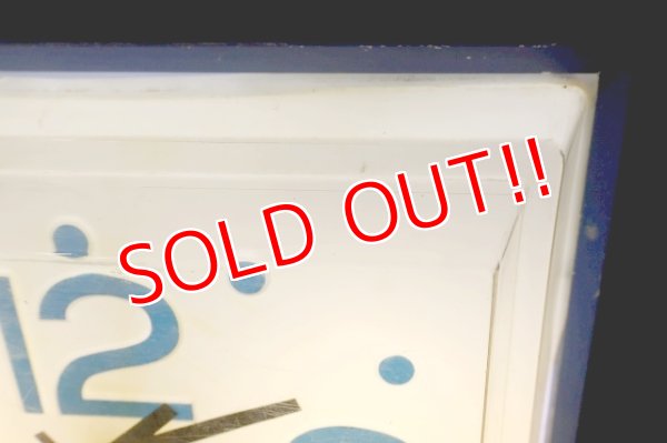 画像3: dp-260204-04 PEPSI 1970's-1980's Lighted Wall Clock