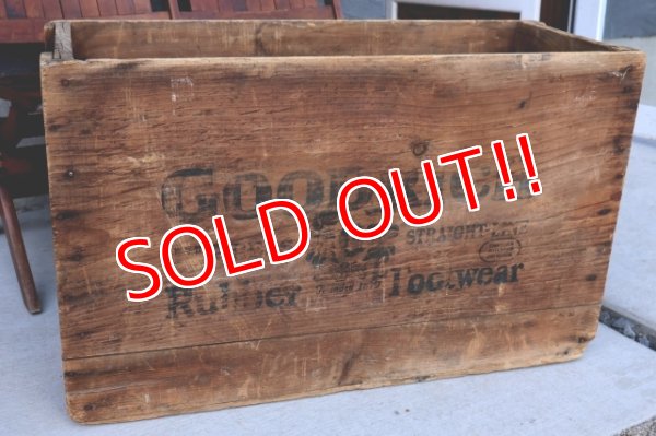 画像1: dp-260204-58 GOODRICH Rubber Footwear 1930's-1940's  Wood Box