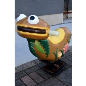 画像: ct-260204-01 McDonald's Playland 1970's Setmakers Ride-on Seat "Hamburger"