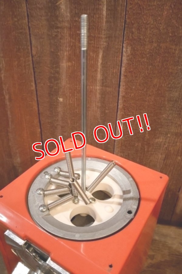 画像15: dp-250319-03 A&A CO. 1970's-1980's Capsule Toy Vending Machine