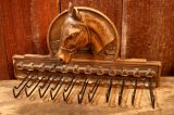 画像: dp-260303-09 Syroco Wood 1950's Horse Tie Belt Hold Hook