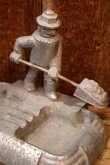 画像2: ct-260322-22 IRON FIREMAN 1950's-1960's Advertising Ashtray