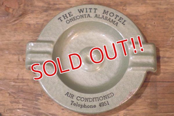 画像1: dp-260204-60 1950's Metal Ashtray "THE WITT MOTEL"