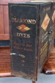 画像8: dp-260501-01 Wells & Richardson Company, Inc. 1920's DIAMOND DYES METAL CABINET