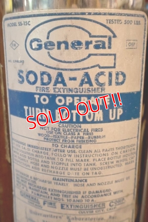 画像2: dp-260106-01 General SODA-ACID 1970's FIRE EXTINGUISHER