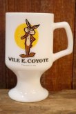 画像1: kt-260601-01 Wile E. Coyote / FEDERAL 1970's Footed Mug