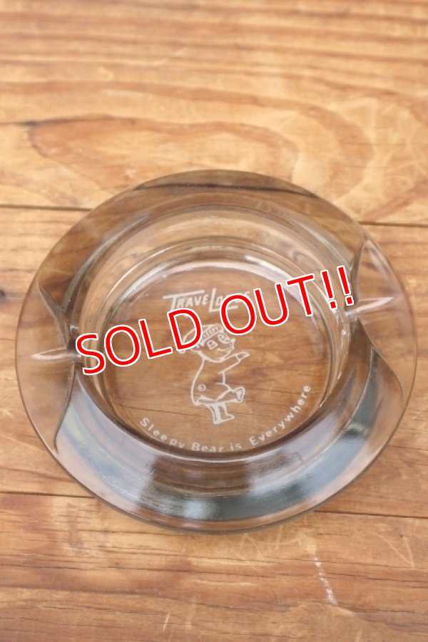 画像2: dp-260601-15 TRAVELODGE SLEEPY BEAR GLASS ASHTRAY