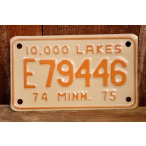 画像: dp-230601-21 Motorcycle License Plate 1974-1975 Minnesota