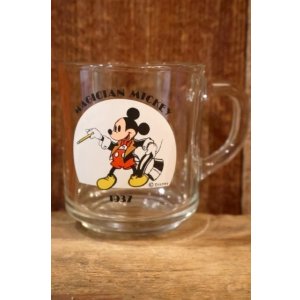 画像: gs-250205-12 【色褪せあり】Mickey Mouse / Anchor Hocking 1970's Mug "MAGICIAN MICKEY"