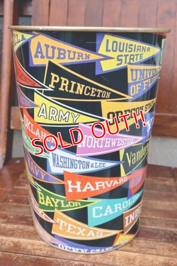 画像3: dp-260601-02 Decoware 1960's COLLEGE PENNANT TRASH CAN