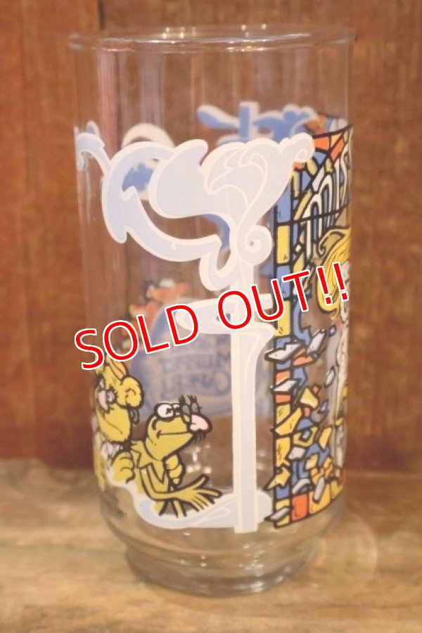 画像5: gs-260601-06 Muppets / McDonald's 1981 "The Great Muppet Caper!" Miss Piggy Glass