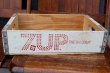 画像1: dp-260601-21 7 Up / THE UNCOLA 1968-1970 Wood Crate Box