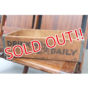 画像: dp-260601-20 DRINK 7 Up DAIRY/ 1960's Wood Crate Box