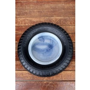 画像: dp-260601-10 Goodrich Silvertown 1940's-1950's Tire Ashtray