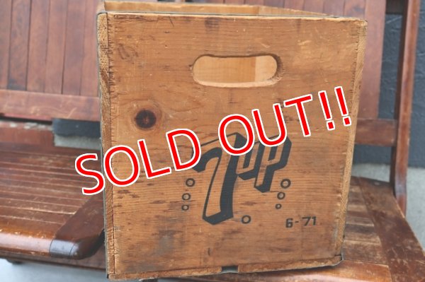画像7: dp-260801-17 SEVEN UP 7 Up / 1970's Wood Crate Box