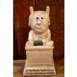 画像: ct-220901-15 R & W BERRIES 1970's Message Doll "It's How Much Money You Make"