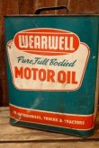 画像3: dp-260901-70 WEARWELL MOTOR OIL 2 U.S. GALLONS CAN