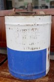 画像3: dp-260901-39 Mobil 1970's 5 U.S. GALLONS MOTOR OIL CAN