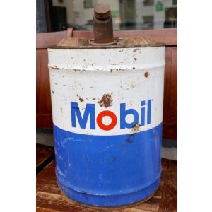 画像: dp-260901-39 Mobil 1970's 5 U.S. GALLONS MOTOR OIL CAN