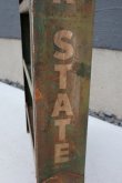 画像4: dp-260901-15 QUAKER STATE MOTOR OIL 1950's ONE U.S. QUART CAN DISPLAY RACK