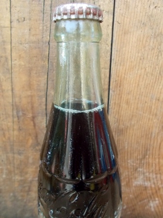 画像: dp-120606-01 Coca Cola / 60's 12 oz Bottle (Never opened)
