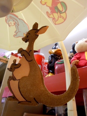 画像: ct-130205-01 Winnie the Pooh / Dolly Toy 70's Musical Mobile