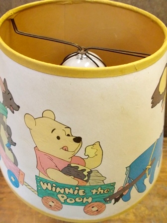 画像: ct-121120-04 Winnie the Pooh / Dolly Toy 70's Nursery Light