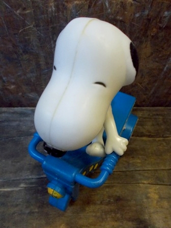 画像: ct-130115-29 Snoopy / 80's Friction Wheelie