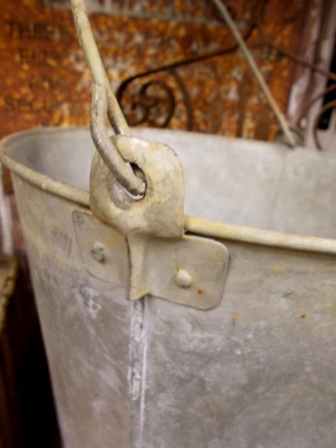 画像: dp-121201-04 Vintage Steel Bucket (FIRE)