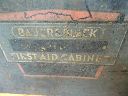画像: dp-121120-07 Bauer & Black / Vintage First Aid Cabinet