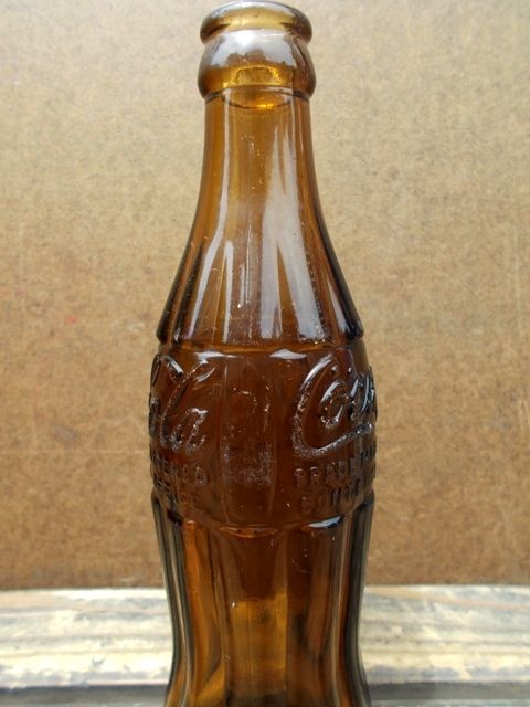 画像: dp-130522-02 Coca Cola / 60's Amber Hobbleskirt bottle