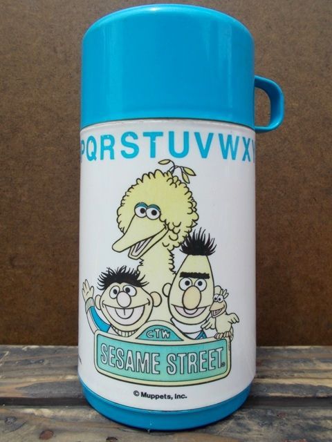 画像1: ct-110822-42 Sesame Street / Aladdin 70's-80's Thermos