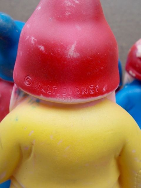 画像: ct-130716-01 Seven Dwarfs / 60's Rubber doll set