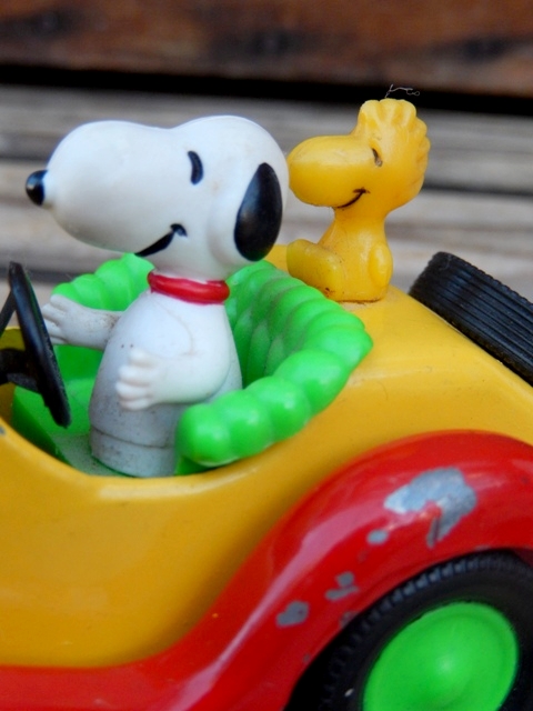 画像: ct-131121-17 Snoopy / AVIVA 1977 Diecast Metal Toy