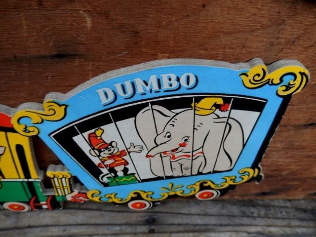 画像: ct-131201-04 Disney / Dolly Toy 70's Wall Pin-Up