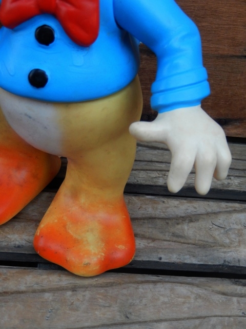 画像: ct-131202-03 Donald Duck / Ledraplastic 60's Rubber Doll (Black Button)