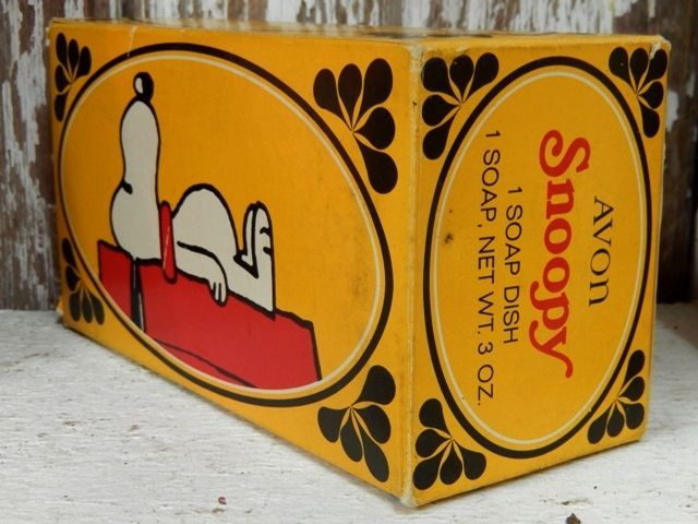画像: ct-131121-16 Snoopy / AVON 60's-70's Soap dish (Box)