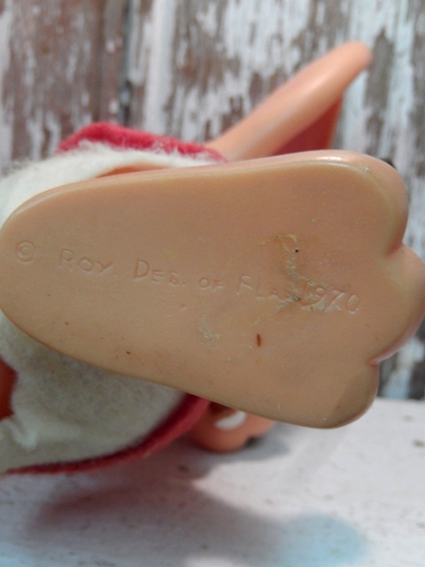 画像: ct-140114-21 ROYALTY Industries / 70's Roy Des of Florida Mouse bank "Football"