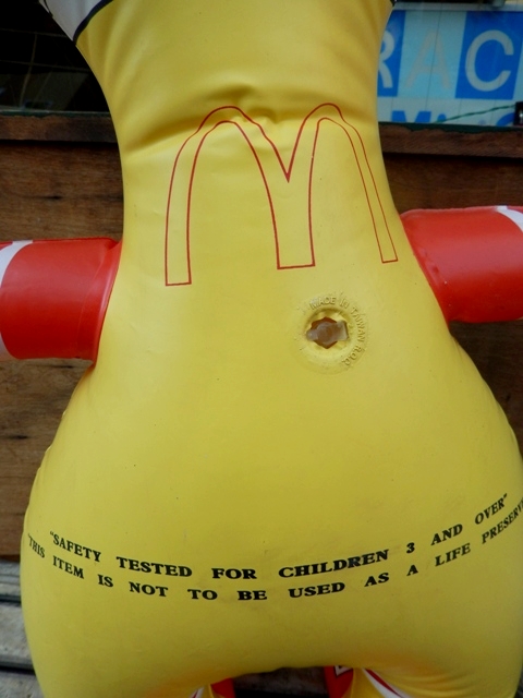 画像: ct-140311-14 McDonald's / Ronald McDonald's Big Inflatable
