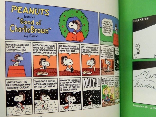 画像: bk-140401-01 PEANUTS / Hallmark 2000's The Joy Of A PEANUTS CHRISTMAS 50 Years of Holiday Comics!