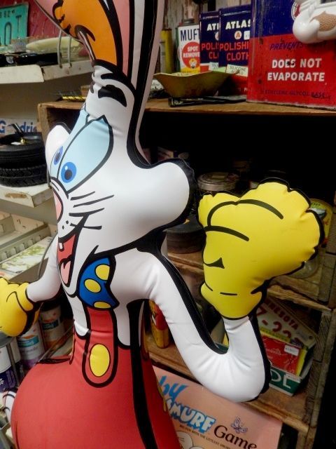 画像: ct-140409-17 Roger Rabbit / 80's Inflatable