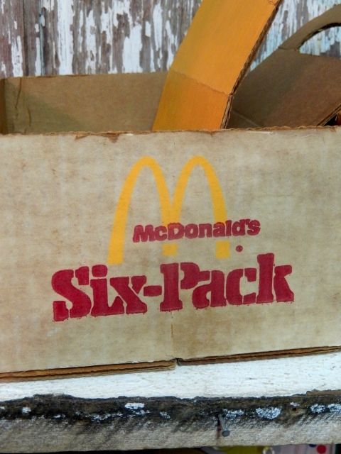 画像: dp-140909-06 McDonald's / 70's Paper Glass Carrier (A)