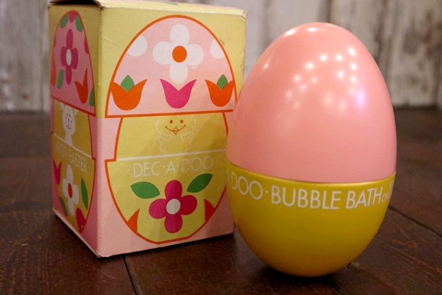 画像1: av-120717-12 AVON / 1970's Easter Dec A Doo Egg Bubblebath Egg