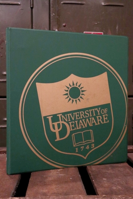 画像1: dp-180801-103 University of Delaware / 1990's Binder (A)