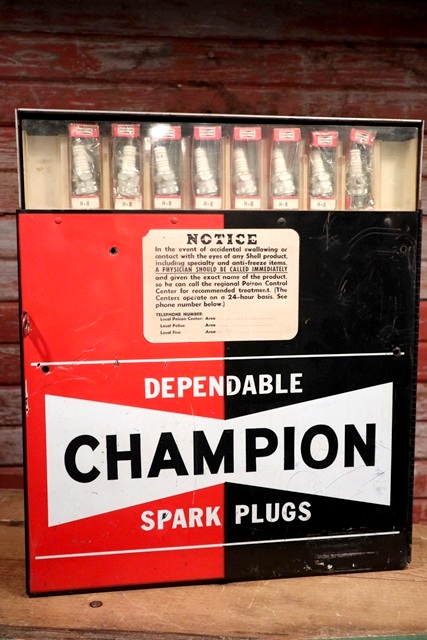 dp-190508-05 CHAMPION / 1960's Spark Plugs Cabinet - Jack's Mart