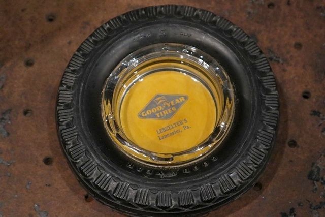 画像2: dp-190701-36 Goodyear / 1950's-1960's Dealer Ashtray