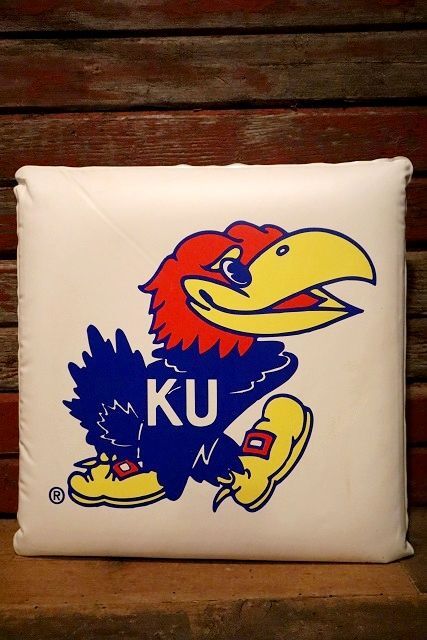 画像1: dp-230414-09 The University of Kansas / Jayhawks Cushion