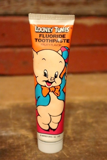 画像1: ct-230518-16 Porky Pig / 1976 Toothpaste