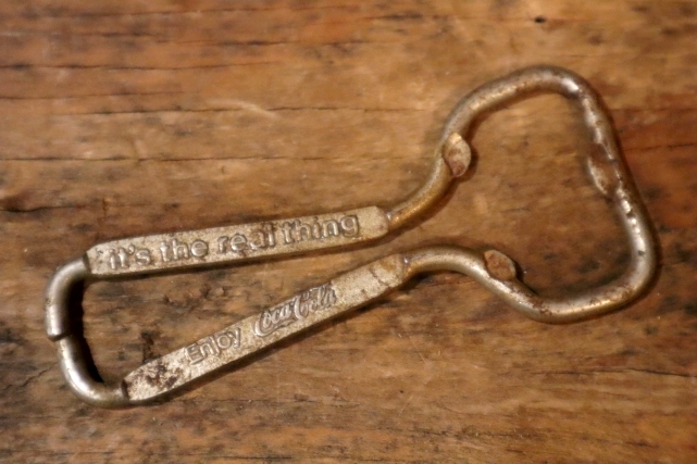 画像1: dp-250320-07 Coca Cola 1960's-1970's Bottle Opener