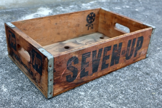 画像1: dp-250722-04 SEVEN UP 7 Up 1970's WOOD BOX